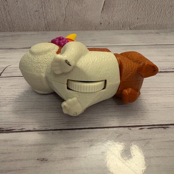 Rio Luiz 2011 McDonalds Toys (SKU: 228TO) - Picture 6 of 6